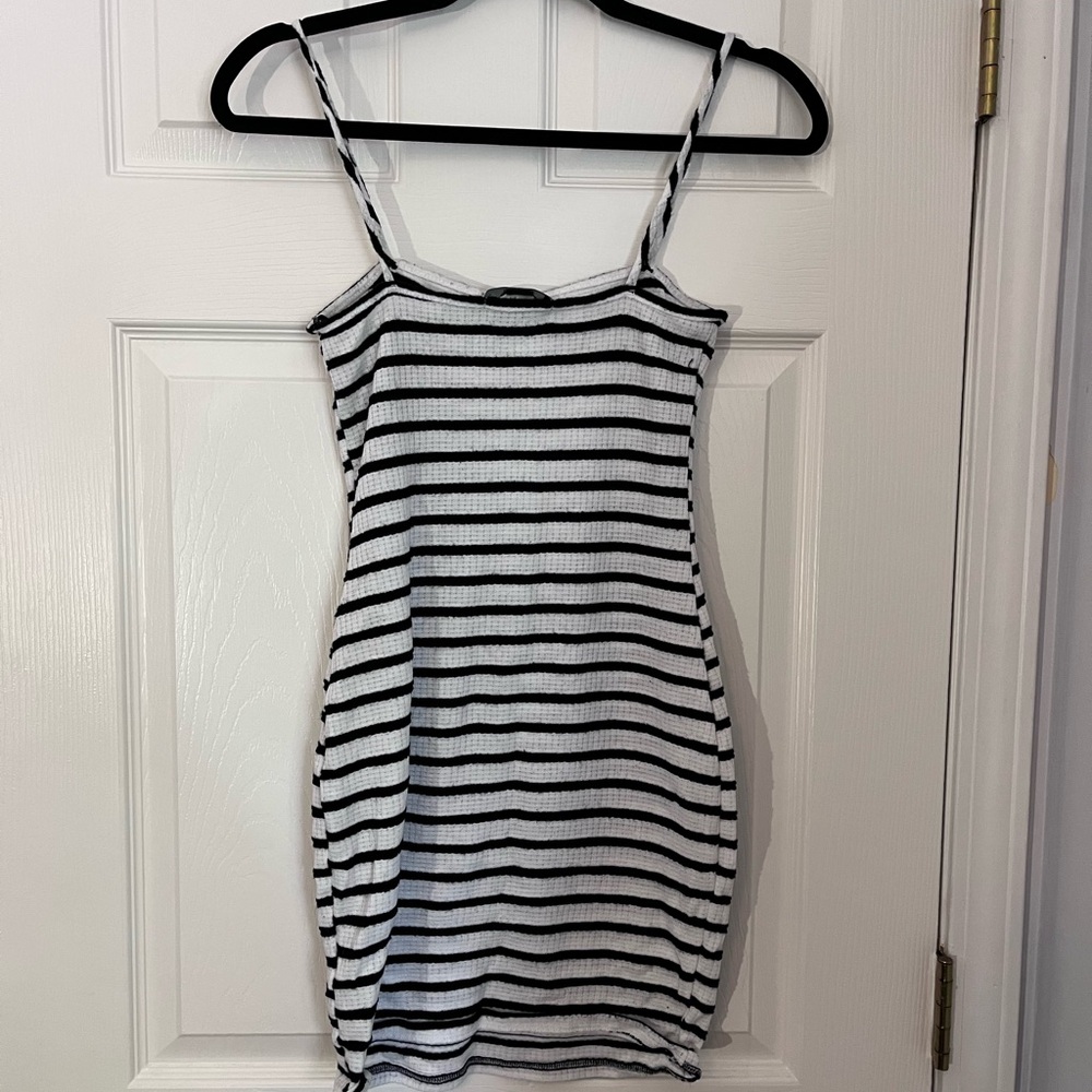 Bodycon Dress - Picture 3 of 4